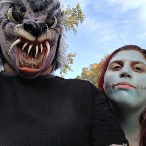 Meet your Posher, Raymond